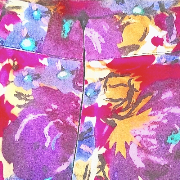 Twelve by Twelve Dresses & Skirts - Vibrant Floral Pencil Skirt 🌺 Size M
